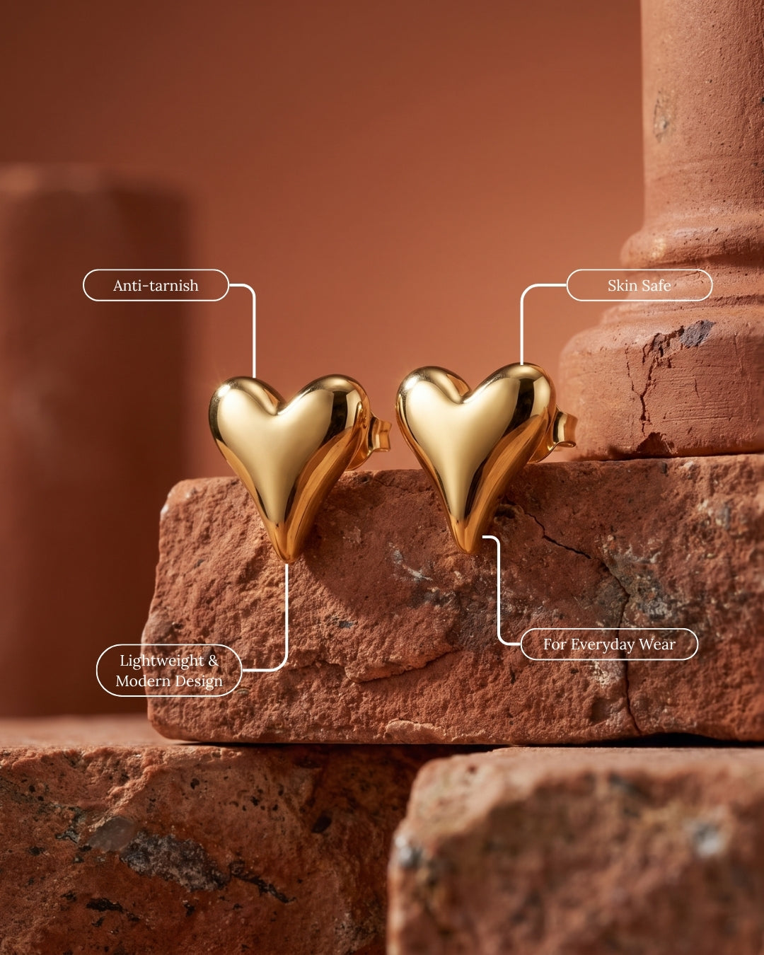 Coeur Studs Earrings