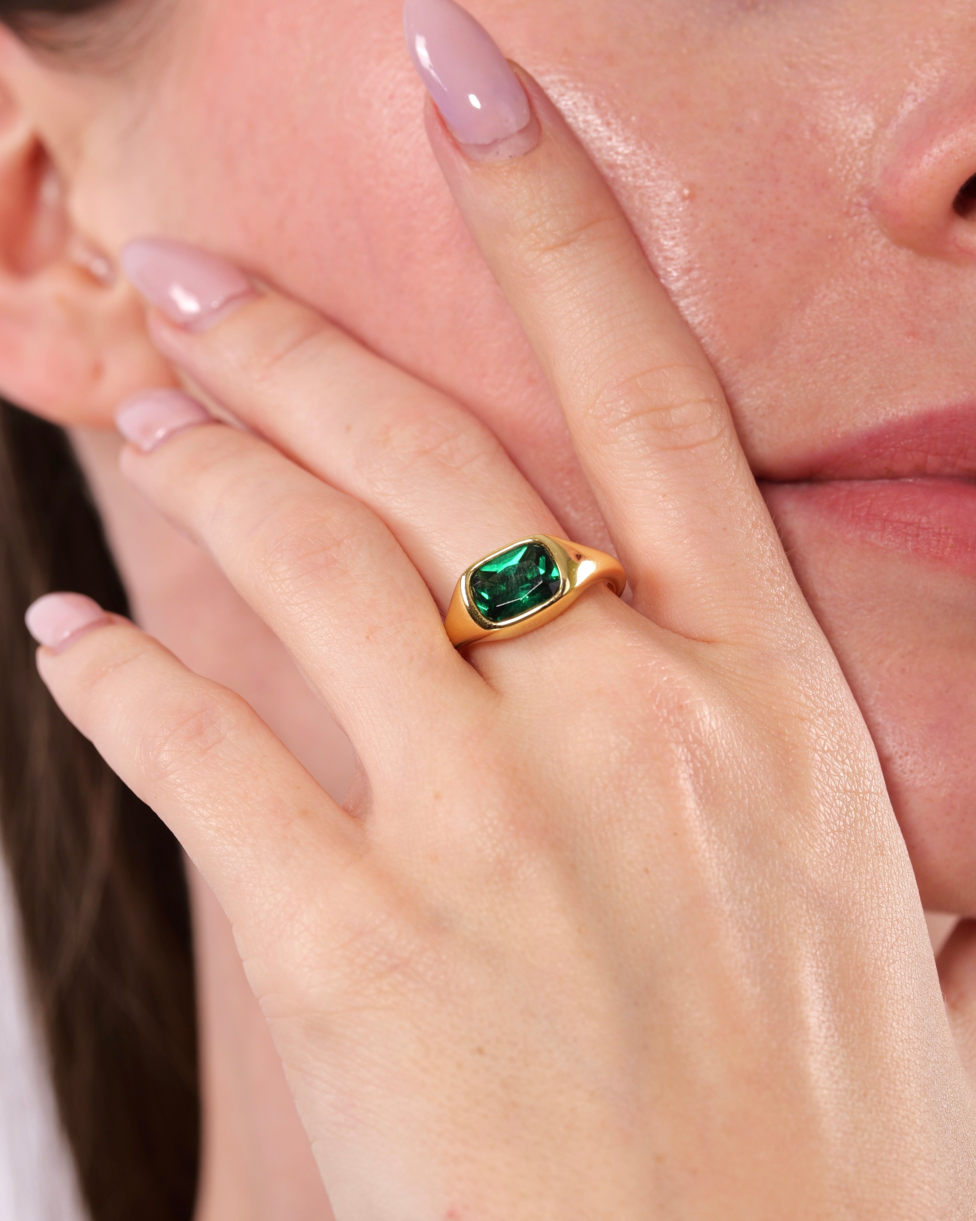 Verdant Bezel Signet Ring