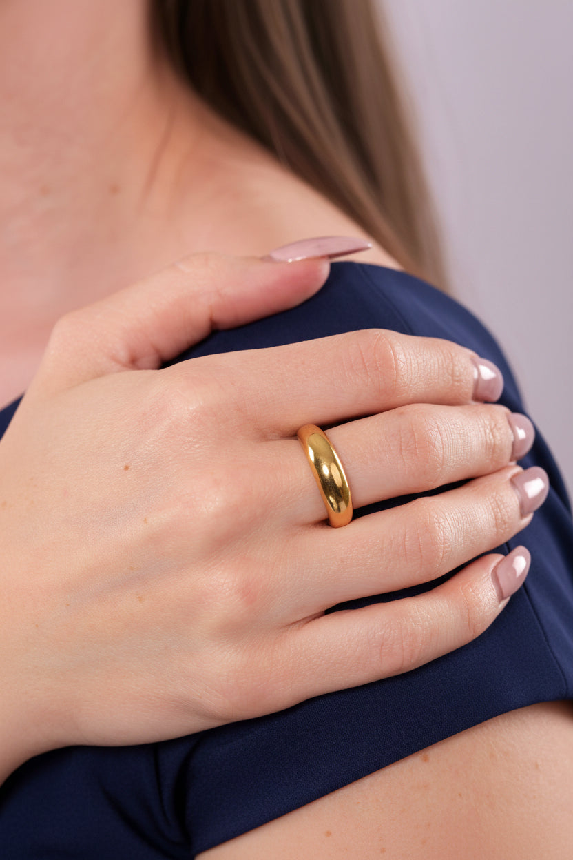Lune Dome Ring