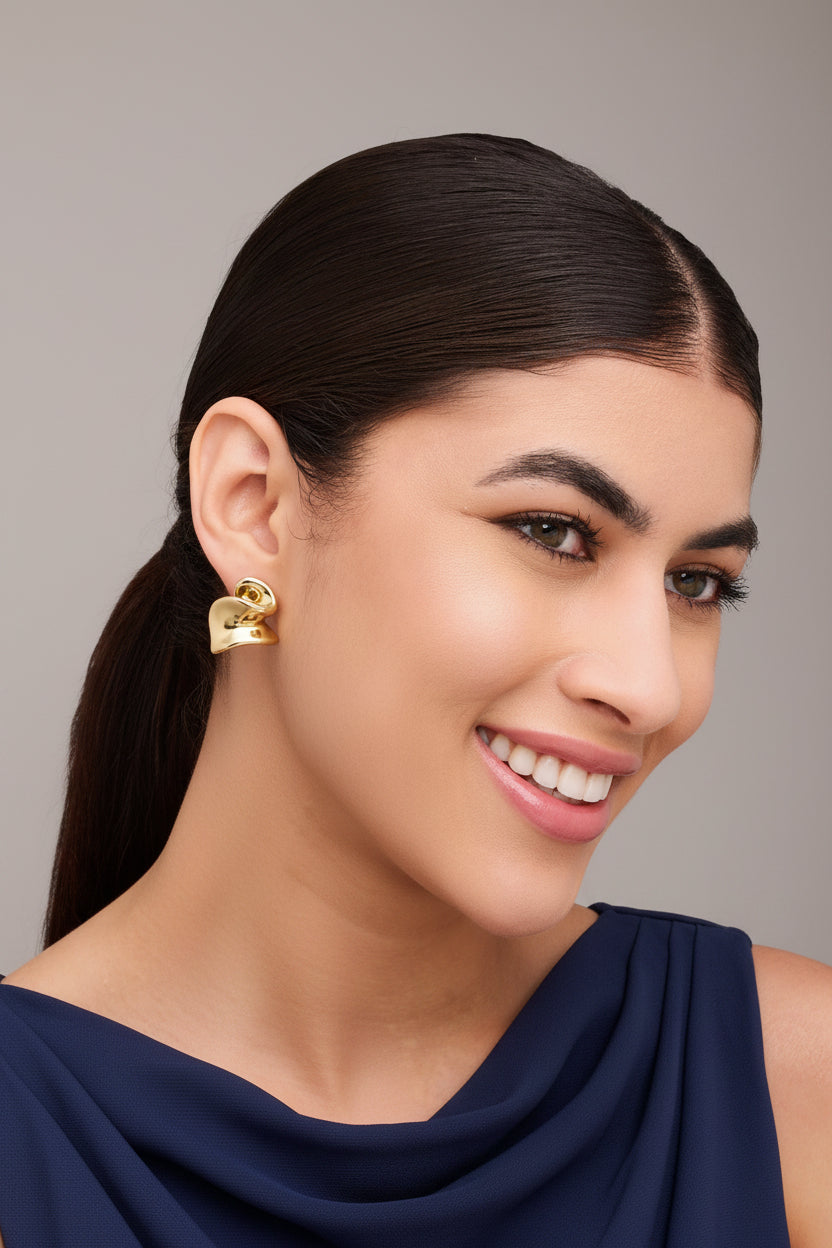 Dune Sculptural Stud Earrings