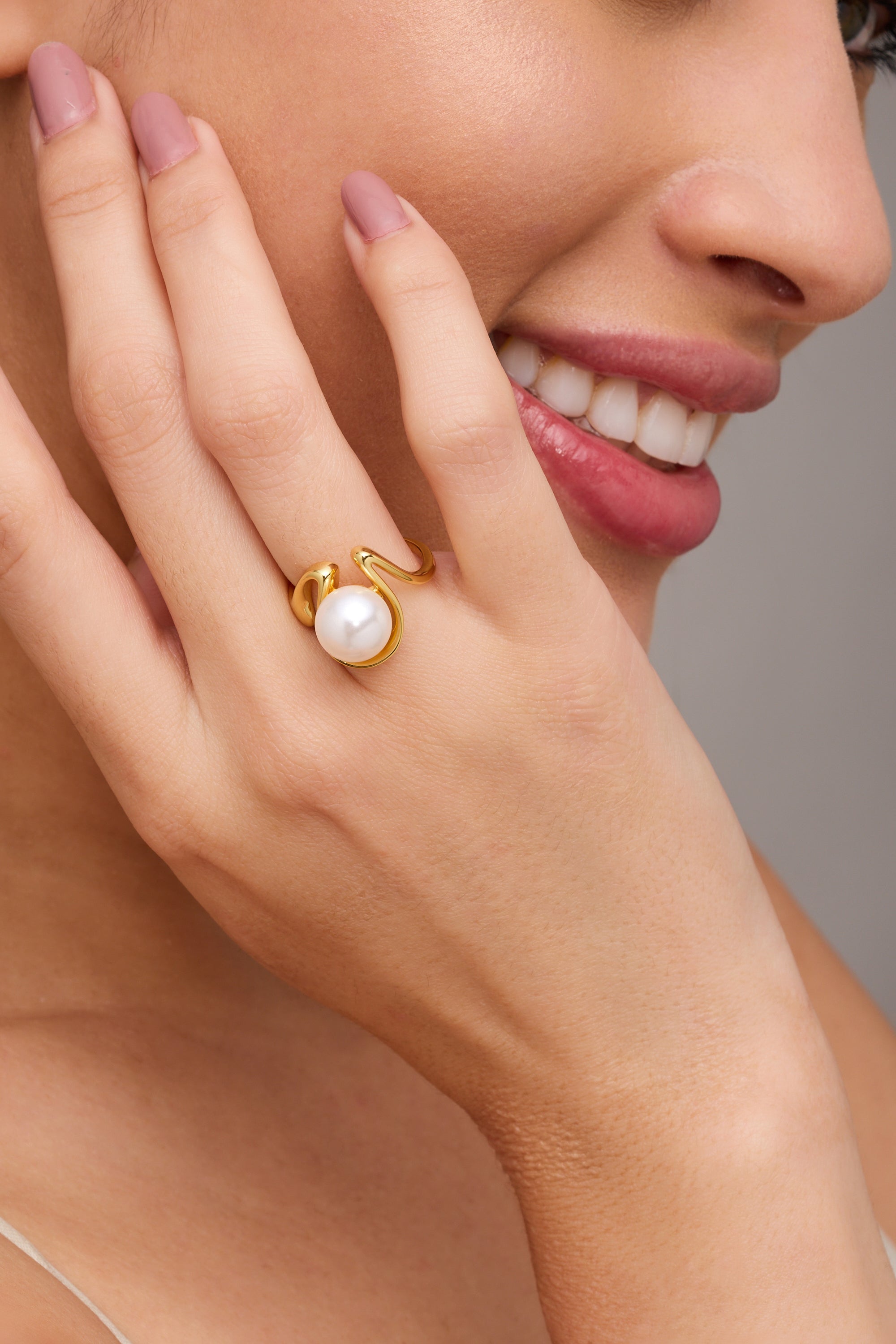 Enlace Pearl Ring